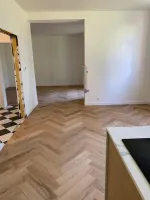 Les spécificités de la pose de parquet à bâtons rompus webp