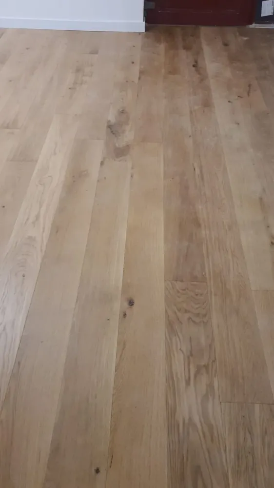 Pose d'un parquet contrecollé à Stutzheim (6webp