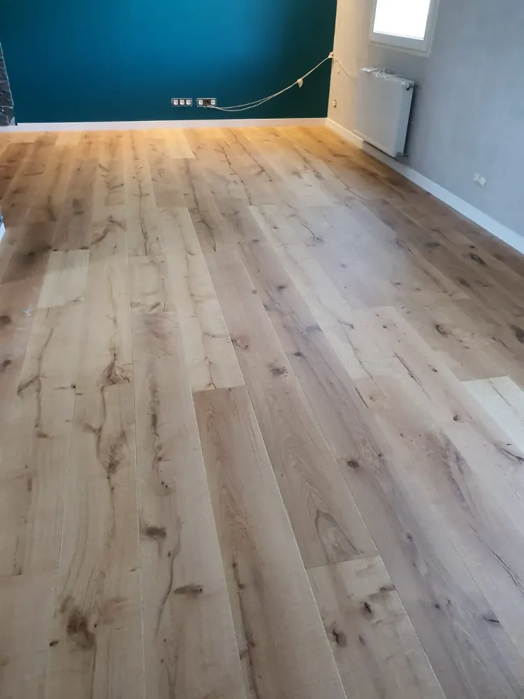 Pose d'un parquet Carcassonne naturel