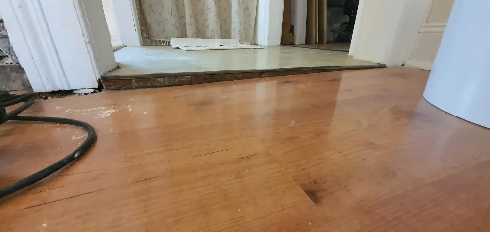 Pose d'un stratifié à Duttlenheim