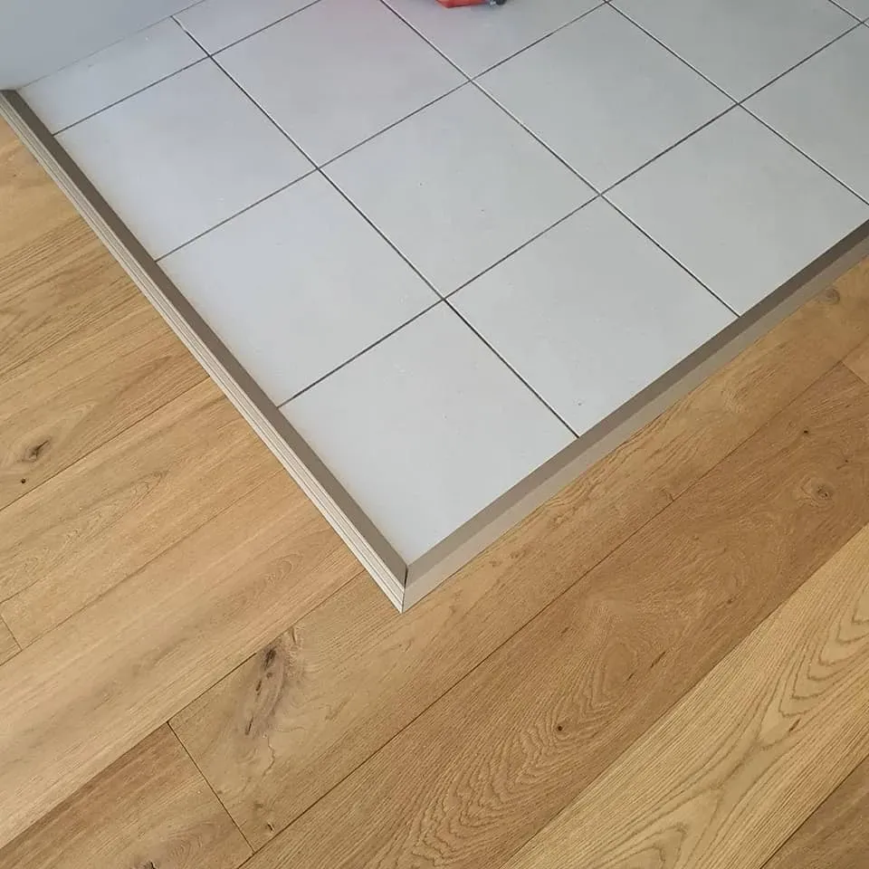 Pose d'un parquet contrecollé Lamett