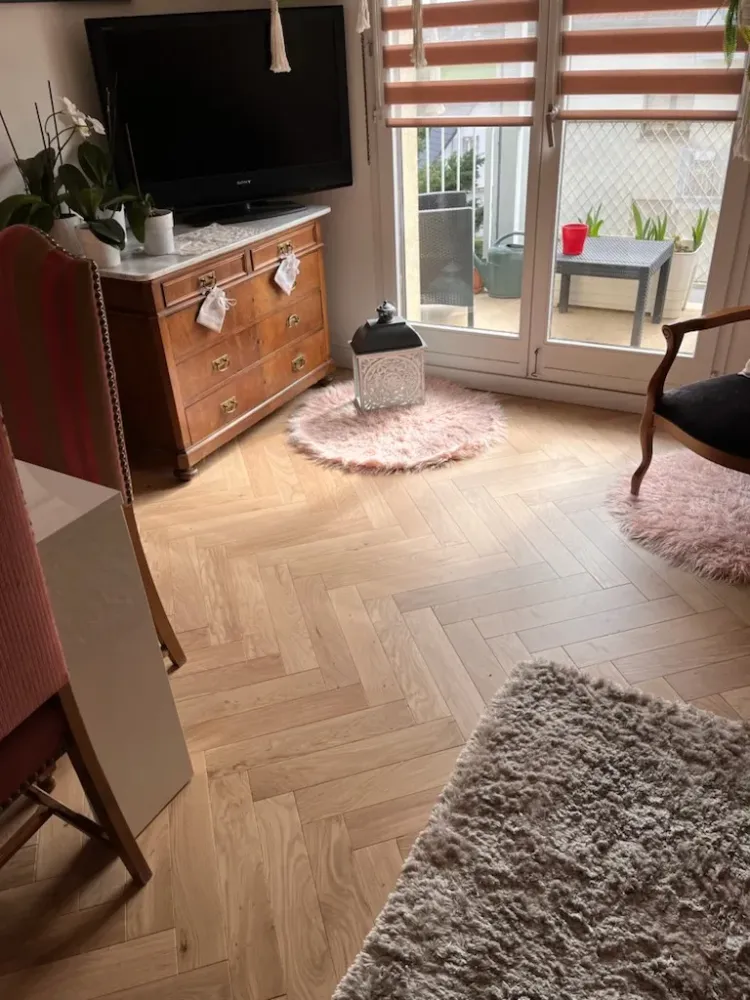 Pose d’un parquet contrecollé à Niederhausbergen webp