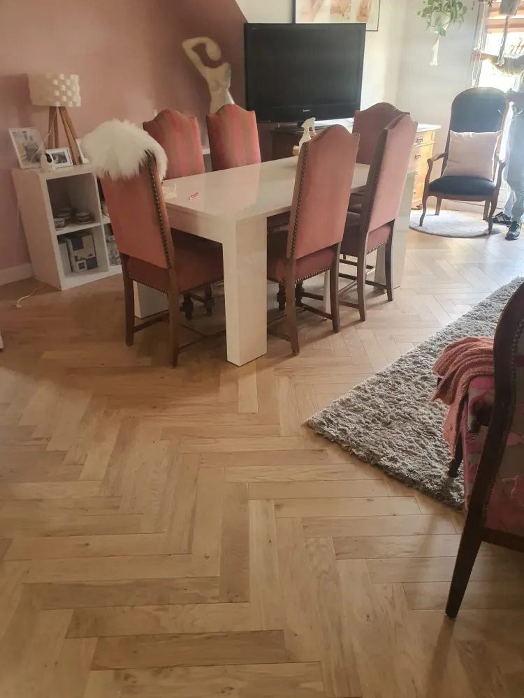 Pose d’un parquet contrecollé à Niederhausbergen (webp