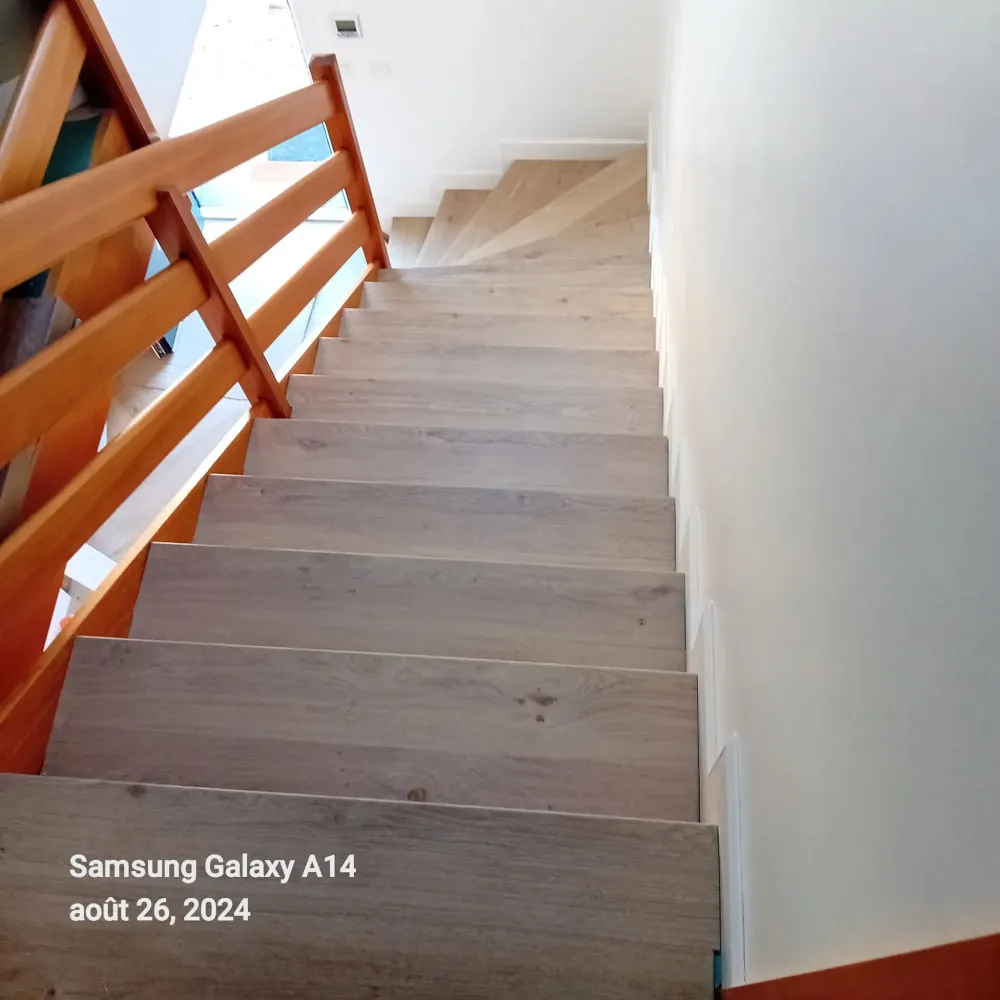 Réalisation d'un habillage d'escalier à Mulhouse (3webp