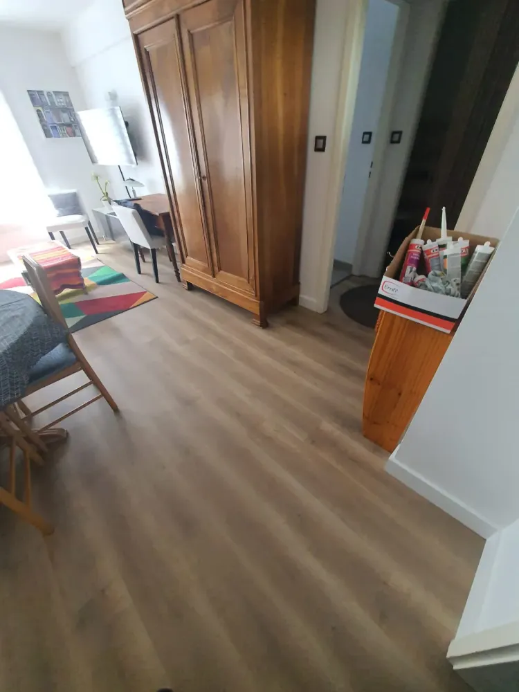 Pose d’un stratifié à Strasbourg