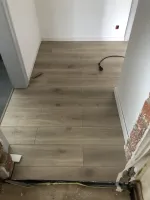 Pose d’un stratifié à Hochfelden