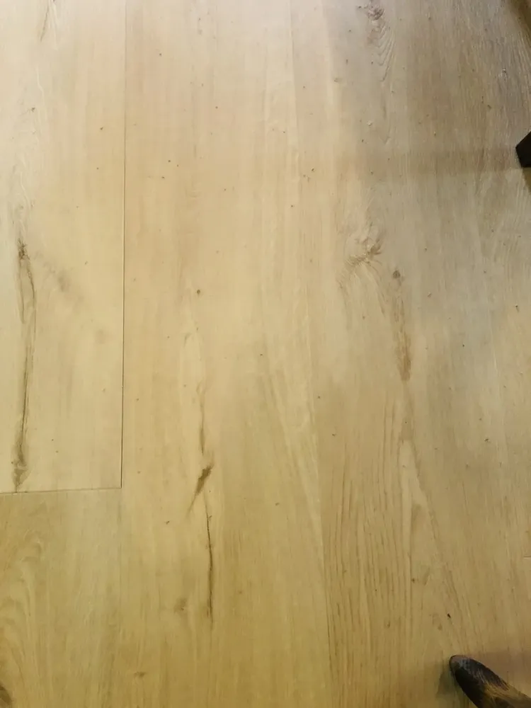 Pose d’un minéral Floorify