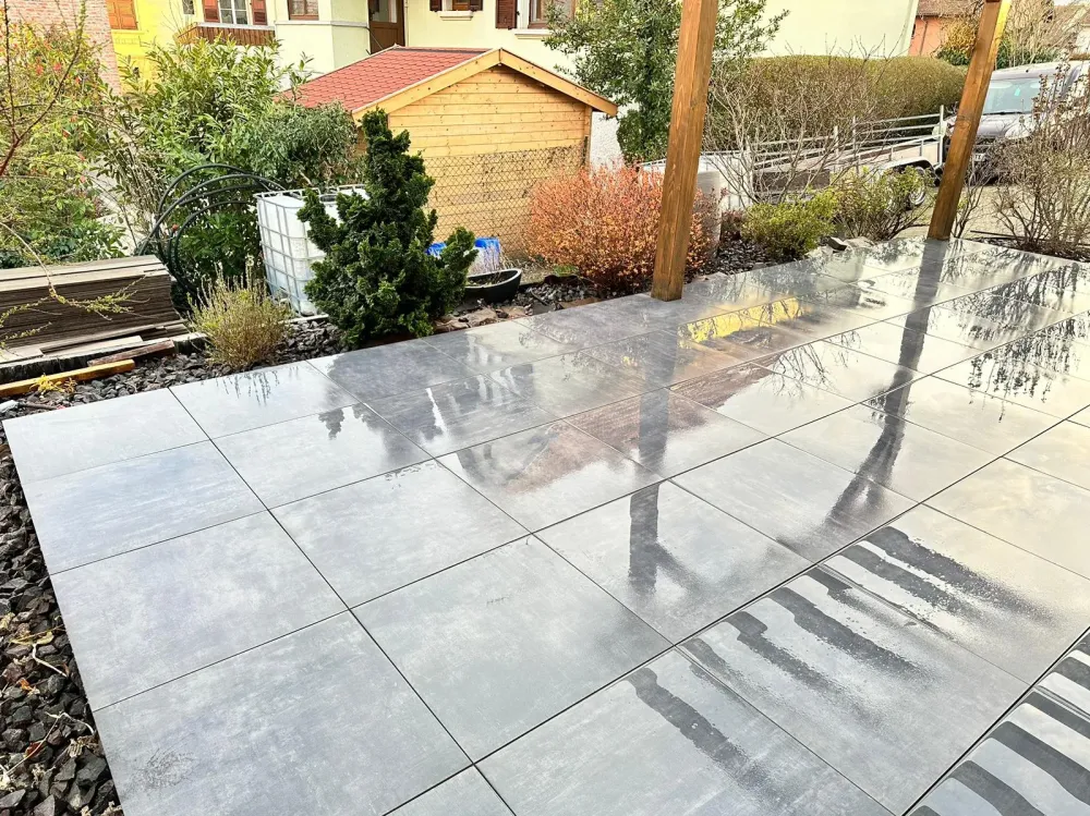 Pose d'une terrasse à Holtzheim