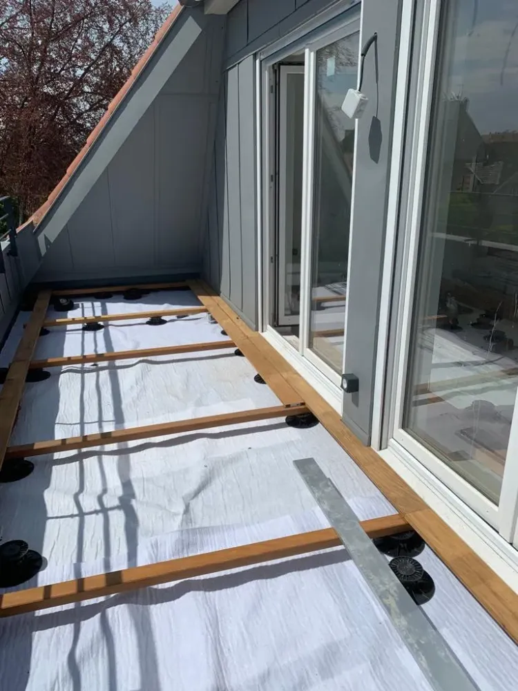 Réalisation d'une terrasse en Teck Indonésien