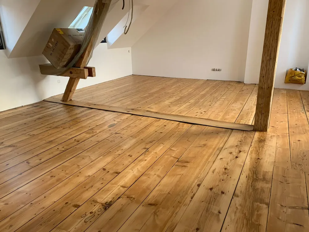 Ponçage d'un parquet à Strasbourg