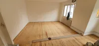 Ponçage d'un ancien parquet à Strasbourg