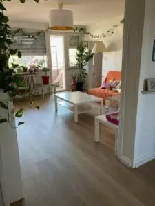 Parquet vinyl avec une texture bois réaliste