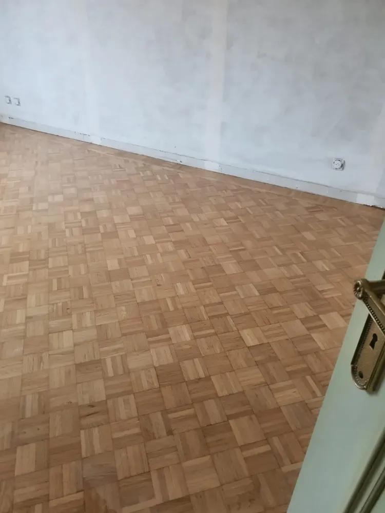Ponçage d’un parquet à Olwisheim