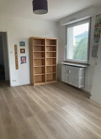 Pose d'un minéral à Schiltigheim (6webp
